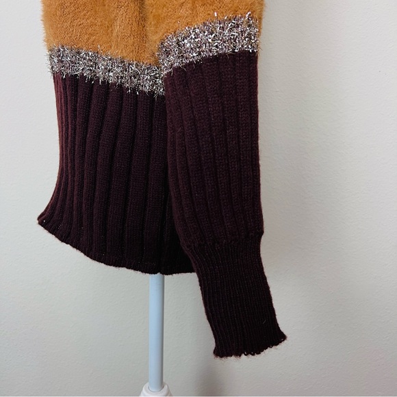 Brown, Orange & Tinsel Colorblock V-Neck Long Sleeve Knit Sweater - Picture 6 of 14